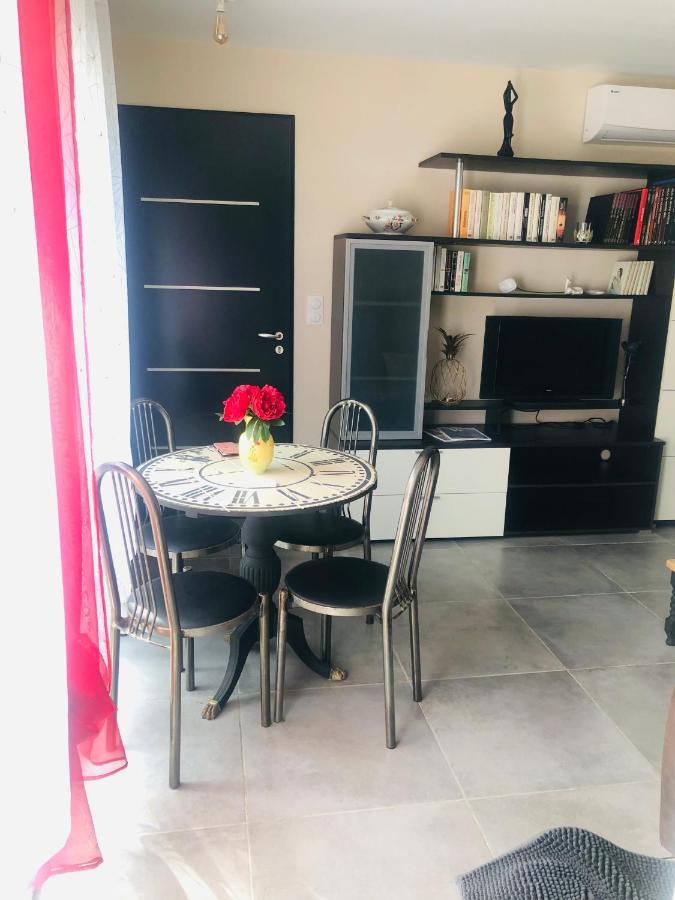 T2 Aile De Villa Et Spa-Jacuzzi Prive Et Illimite Et Plateau D'Acceuil Offert! Camps-la-Source Exterior foto